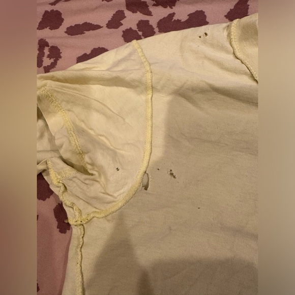 Vintage Courtney Love Women's Graphic pale baby Yellow T-Shirt - Picture 9 of 12